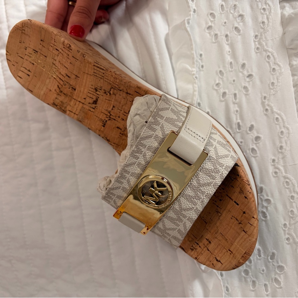 MK Stylish White and Gold Women's Sandals